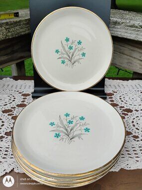 Scio Pottery Company Lot of 5 salad or bread plates Hampton Pattern circa 1960s